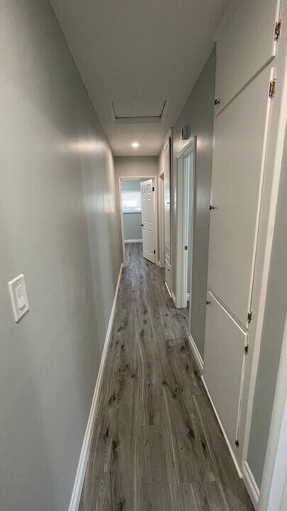 9665 Glandon St in Bellflower, CA - Building Photo