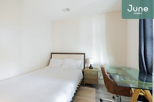 23 Newport St-Unit -D in Boston, MA - Building Photo - Building Photo