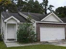 7323 Hollis St in Tallahassee, FL - Building Photo