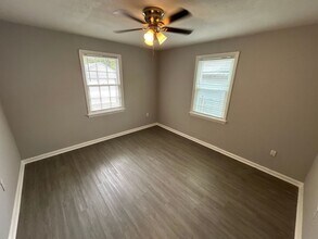 2156 Stovall Ave in Memphis, TN - Building Photo - Building Photo