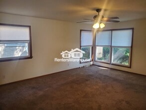 3769 S 75th St in Milwaukee, WI - Building Photo - Building Photo