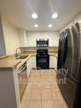 113 Alberti Aisle in Irvine, CA - Building Photo - Building Photo