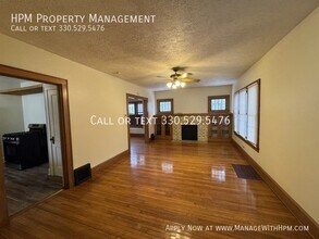 1442 Plain Ave NE in Canton, OH - Building Photo - Building Photo