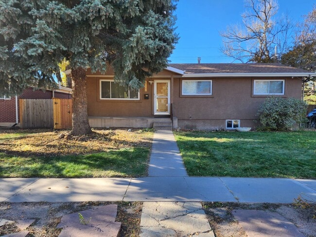 property at 2618 N Prospect St