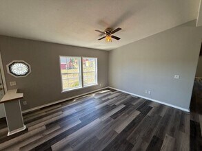 4675 NE Elliott Cir in Corvallis, OR - Building Photo - Building Photo