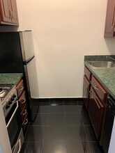 76 W 85th St in New York, NY - Building Photo - Building Photo