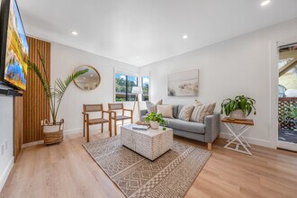 40 Seacliff Dr in Aptos, CA - Foto de edificio - Building Photo