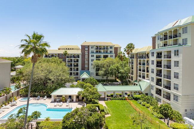 Harbour Court Condo Association in Tampa, FL - Building Photo - Building Photo