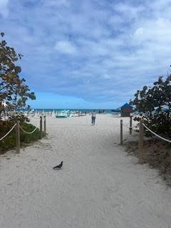 4301 Collins Ave-Unit -907 in Miami, FL - Building Photo - Building Photo