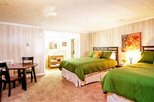 90 Faulkner Rd, Unit ID1308949P in Elkins, WV - Building Photo