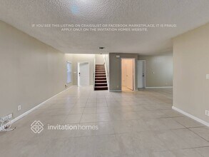 6647 Adriatic Way in Greenacres, FL - Building Photo - Building Photo