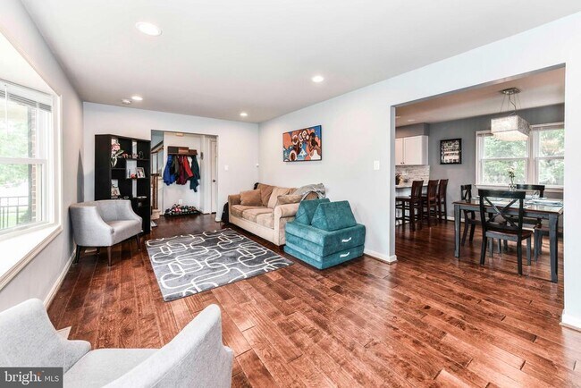 4779 25th St N in Arlington, VA - Foto de edificio - Building Photo