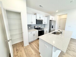 1308 Stork Dr in Salisbury, NC - Building Photo - Building Photo