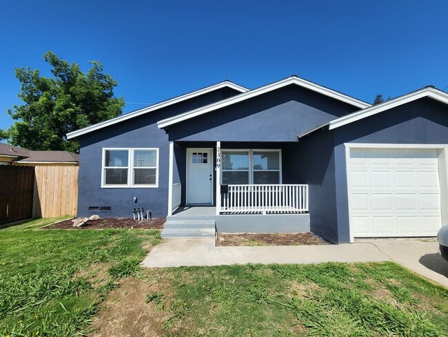 property at 2309 Manor St