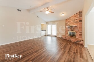 8902 Deerwood Dr, Unit 1201 in Rowlett, TX - Building Photo - Building Photo