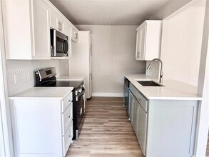 840 Potomac Dr in Lancaster, TX - Building Photo - Building Photo