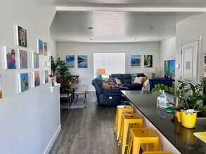 1117 E Hatch Row in Saratoga Springs, UT - Building Photo - Building Photo