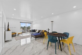 8250 Byron Ave in Miami Beach, FL - Building Photo - Building Photo