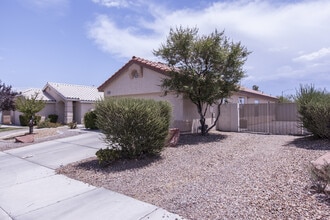 7873 Quill Gordon Ave in Las Vegas, NV - Building Photo - Building Photo