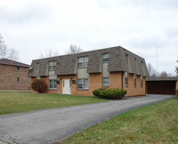 680 Cook Ave in Boardman, OH - Foto de edificio - Building Photo