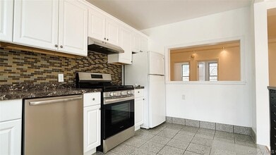 50-21 Celtic Ave in Queens, NY - Building Photo - Building Photo