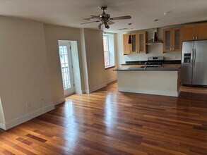 3500 Sunnyside Ave, Unit A5 in Philadelphia, PA - Building Photo - Building Photo