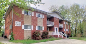 2421 Bolton St Apartamentos