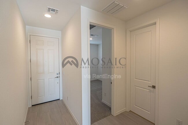 6264 S Emery in Mesa, AZ - Building Photo - Building Photo