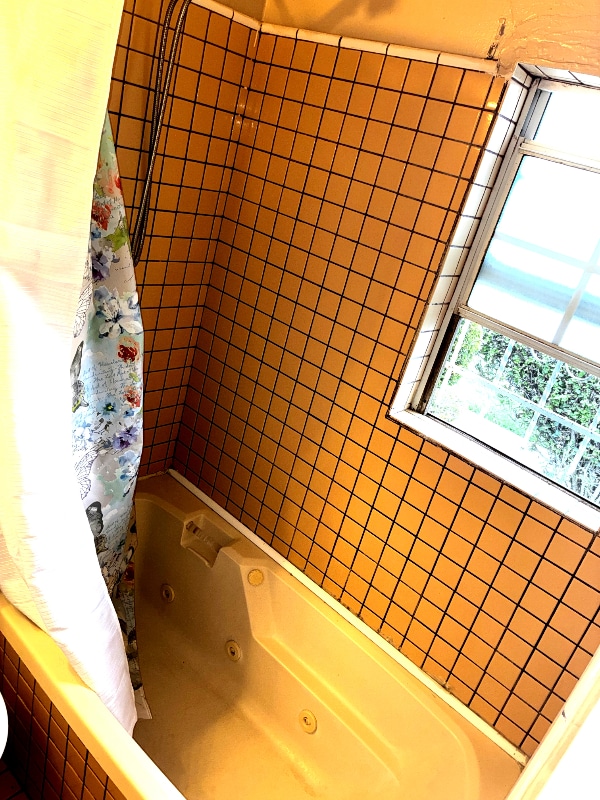 16225 S Caress Ave, Unit 16225 South Caress avenue in Compton, CA - Foto de edificio - Building Photo