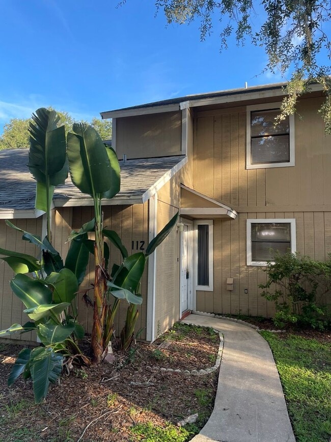 property at 112 Tomoka Meadows Blvd