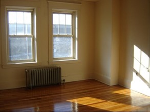 Maple Street Apartments in Springfield, MA - Building Photo - Interior Photo