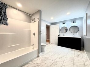 11 Boothby St in Augusta, ME - Building Photo - Building Photo