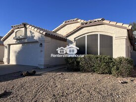 9842 W Tonopah Dr in Peoria, AZ - Building Photo