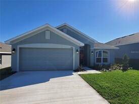 1081 Citrus Landings Blvd in Davenport, FL - Building Photo