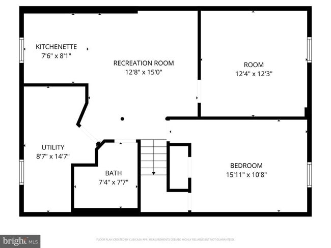 110 Alpine St in Manassas Park, VA - Building Photo - Building Photo