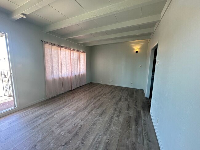 377 Jackson St in Hayward, CA - Building Photo - Building Photo