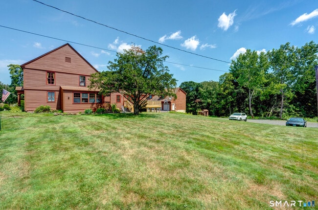 883 Worthington Ridge in Berlin, CT - Building Photo - Building Photo