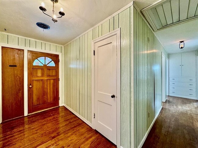 703 S Rankin St in Edmond, OK - Building Photo - Building Photo