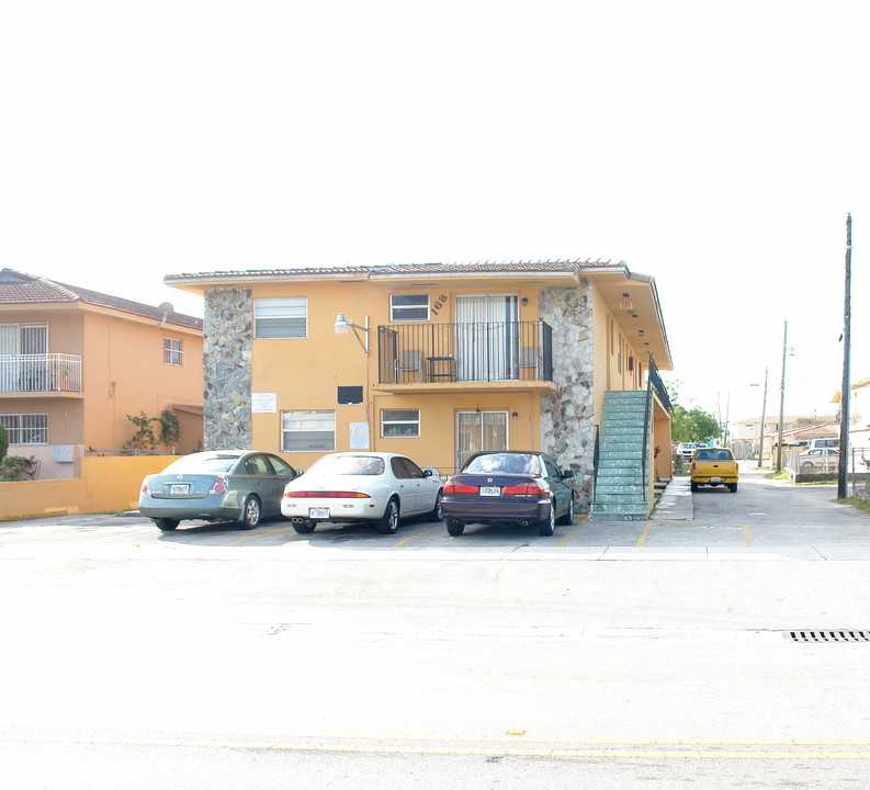 168 W 27th St in Hialeah, FL - Building Photo