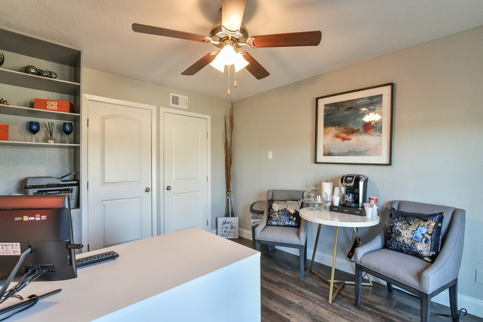 Town North Studio Apartments Arlington, TX Apartments