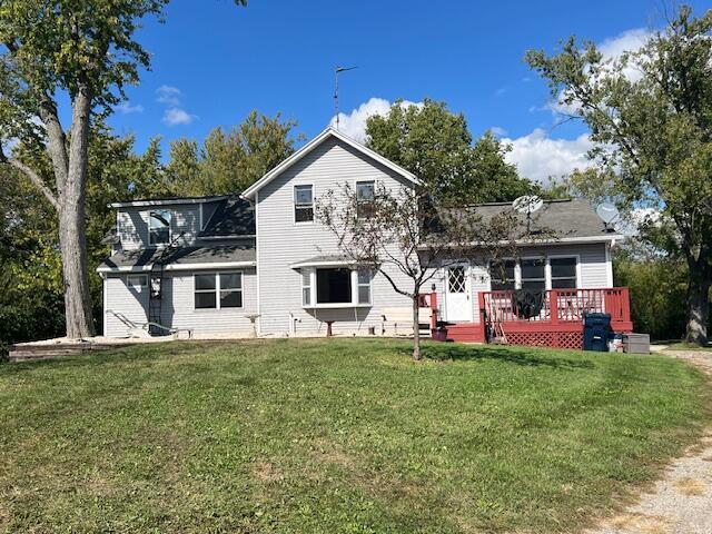 W8407 Grove Rd in Fort Atkinson, WI - Building Photo