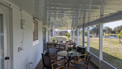 173 Rotonda Cir in Rotonda West, FL - Foto de edificio - Building Photo