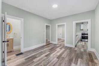 1409 Oakland St in Fort Wayne, IN - Building Photo - Building Photo