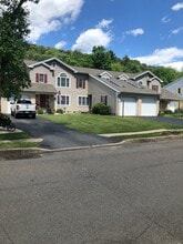 470 Meadow Ln in Danville, PA - Building Photo - Building Photo