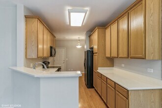 2956 Talaga Dr in Algonquin, IL - Building Photo - Building Photo