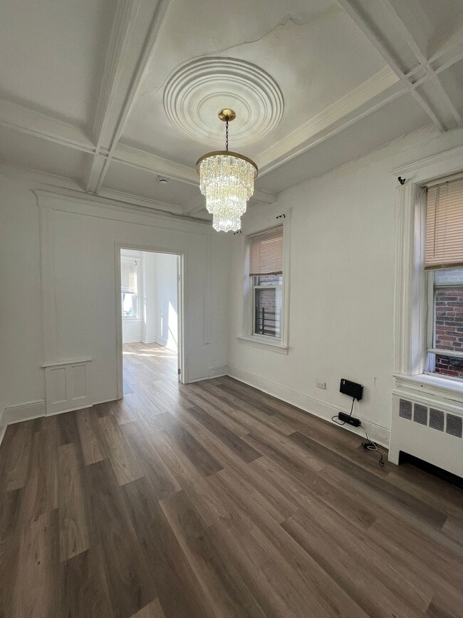 205 Bidwell Ave, Unit 7 in Jersey City, NJ - Foto de edificio - Building Photo