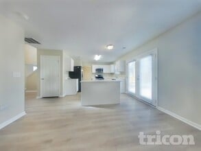 34 Glenabbey Dr in Cartersville, GA - Building Photo - Building Photo