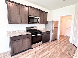 2409 Stillwater Dr in Ponder, TX - Building Photo