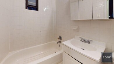350 East 76 Street in New York, NY - Foto de edificio - Floor Plan