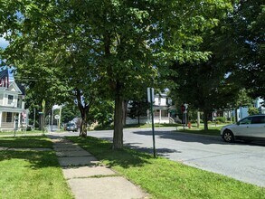 423 Budd St, Unit C in Carthage, NY - Building Photo - Building Photo